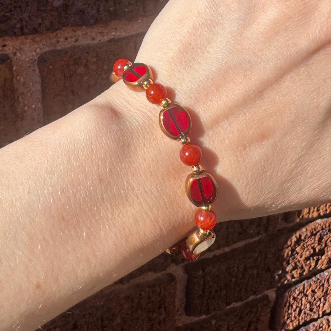 Dyed Fire Agate Beaded Gemstone Bracelet