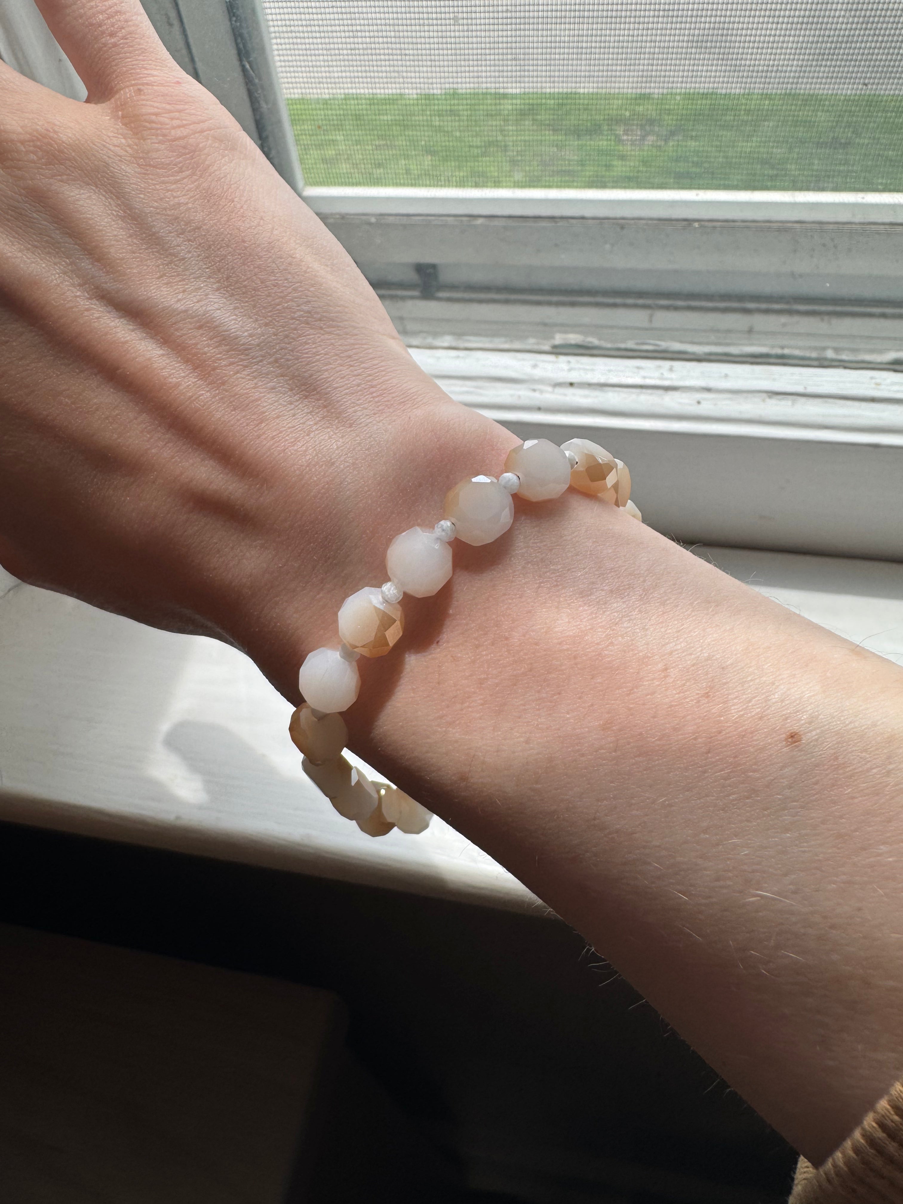 Dainty Moonstone Bracelet