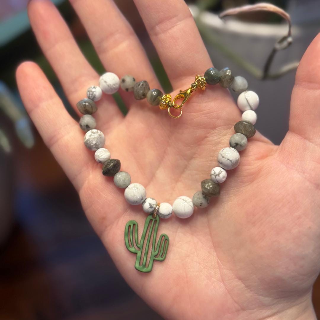 Howlite, Kiwi Jasper, Labradorite & Seaweed Quartz Beaded Gemstone Bracelet with Cactus Charm